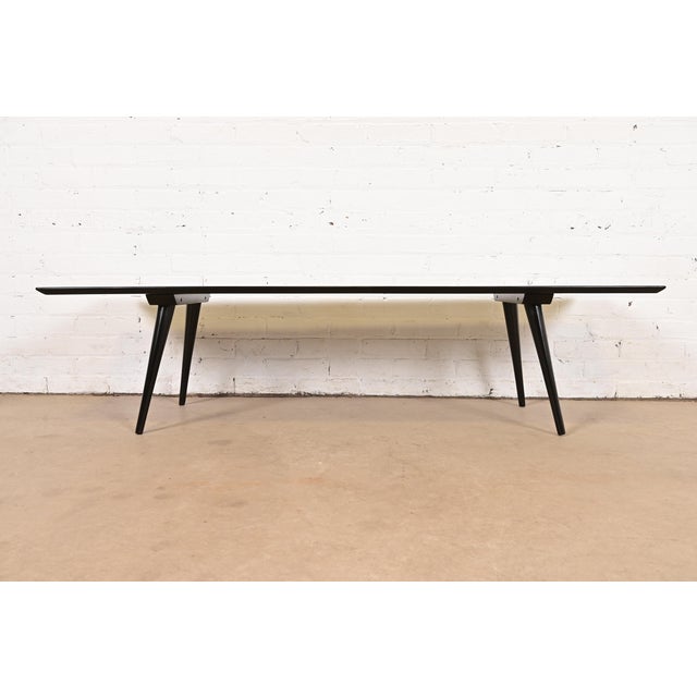 1950s Paul McCobb Planner Group Black Lacquered Coffee Table or Bench, Newly Refinished For Sale - Image 5 of 6