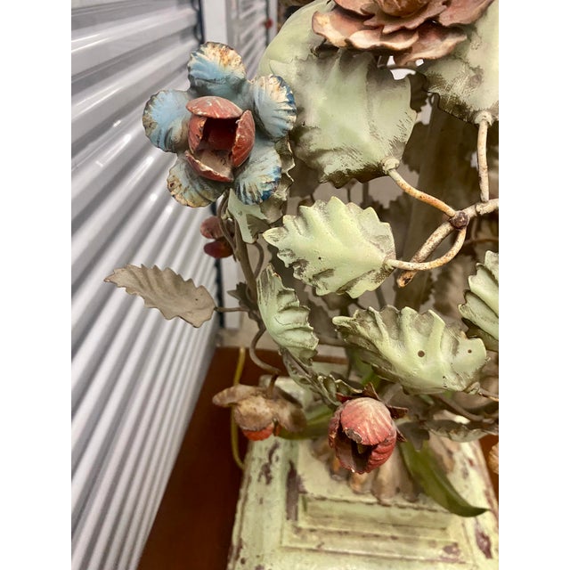 1960s Tole Painted Metal Table Lamp For Sale - Image 10 of 12