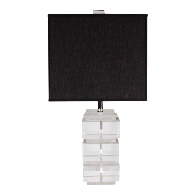 Brilliant Mid-Century Modernist Lucite Cube Lamp For Sale