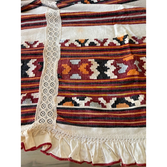 1900 - 1909 Gorgeous Antique Romanian Ethnographic Handspun Crochet Tablecloth For Sale - Image 5 of 8