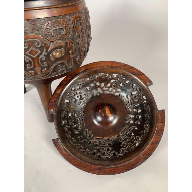 Large Bronze Incense Burner, 18th-19th Century, China, Qing Dynasty For Sale - Image 9 of 11