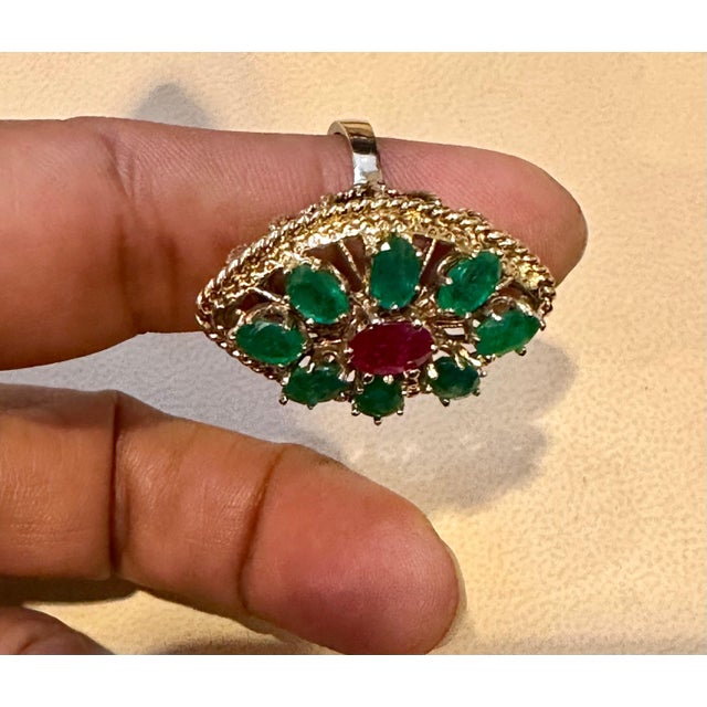2 Ct Natural Emerald, 1 Oval Ruby Cocktail Marquise Shape Ring 14 Kt Yellow Gold For Sale In New York - Image 6 of 18