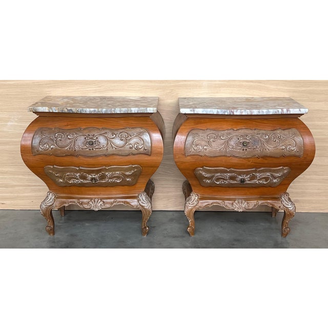 Early 20th Century Pair of Bombé Carved Nightstands with three Drawers and Marble Top, Mariano Garcia For Sale - Image 16 of 18