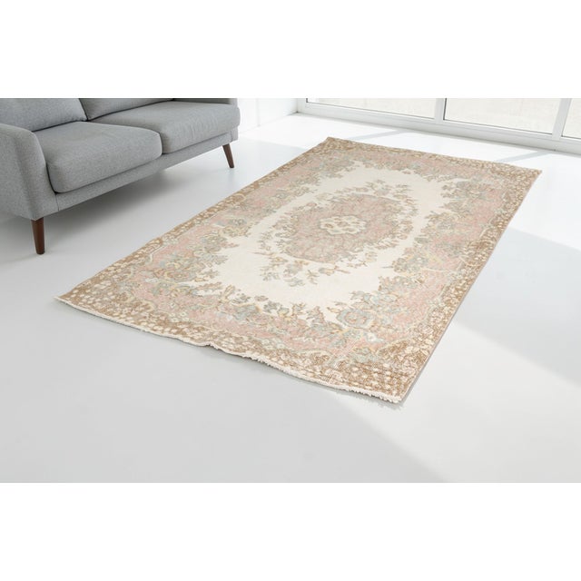 1950s Mid 20th Century Beige Handknotted Floor Rug For Sale - Image 5 of 10