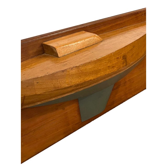 Mounted Half-Hull Wooden Boat Builder's Model of a Sloop For Sale In San Francisco - Image 6 of 9