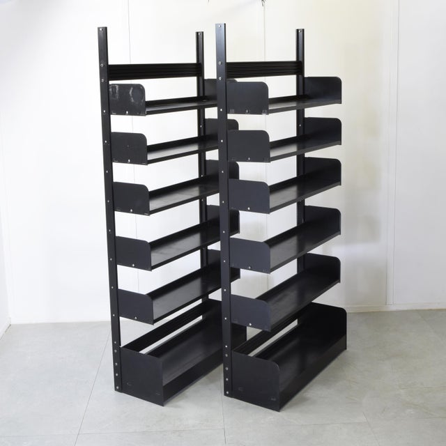 1970s Industrial Metal Shelving Unit Congress Model in Black Lacquered Metal Frame from Lips Vago, Set of 2 For Sale - Image 5 of 8