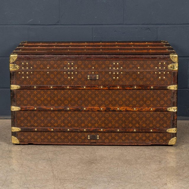 1910s Antique French Trunk in Monogram Canvas from Louis Vuitton, 1910 For Sale - Image 5 of 18