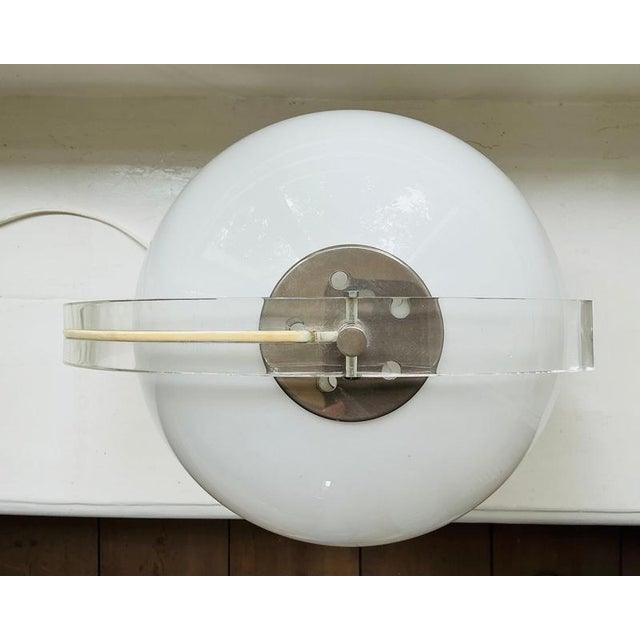Authentic table lamp from the 70s by the brand Dijkstra. This stylish design piece is characterized by its distinctive...