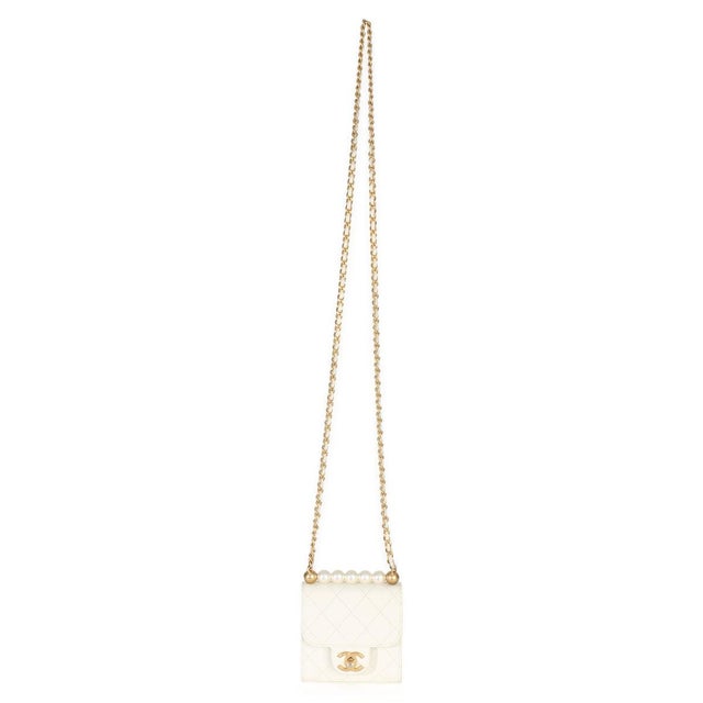 White White Lambskin Quilted Chic Pearls Clutch On Chain For Sale - Image 8 of 9