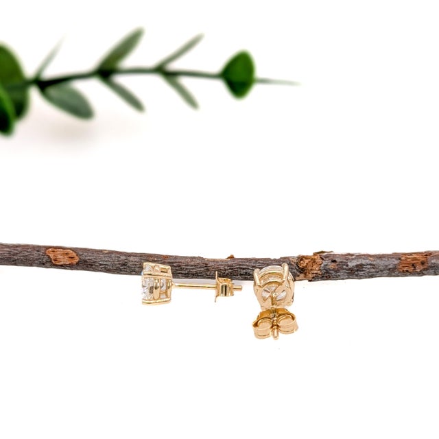 1.66cts Lab Diamond Solitaire Stud Earrings in 14k Yellow Gold | Round 6mm, A Pair For Sale - Image 4 of 4