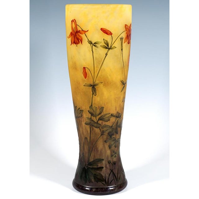 Large Art Nouveau Cameo Vase from Daum Nancy, 1910 For Sale - Image 3 of 8