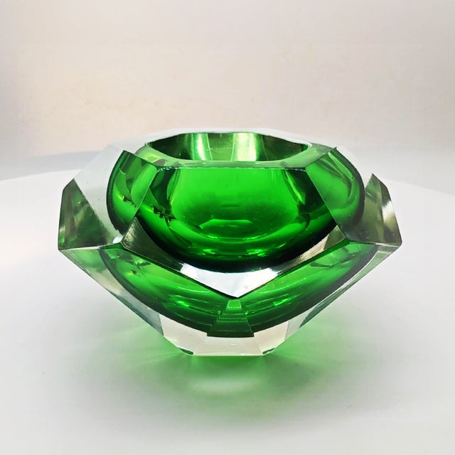 Ashtray or Catch-all in Murano Glass by Flavio Poli for Seguso. Stunning Submerged Green color. 1960s, made in Italy....