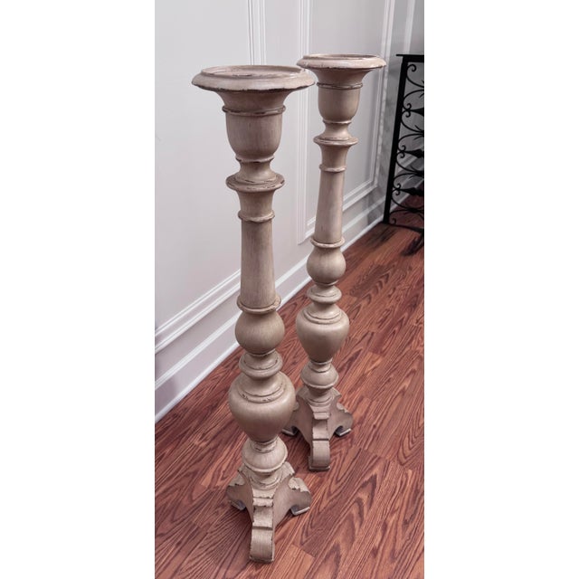 French Baroque Style Taupe Distressed Painted Solid Wood Floor Candlesticks/Plant Stands, a Pair For Sale In Houston - Image 6 of 12