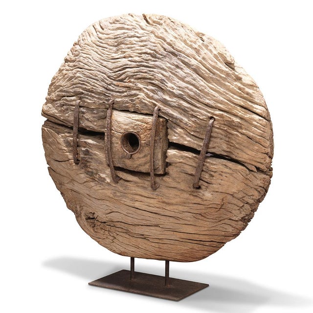 Vintage Rajasthani Wooden Cart Wheel, 1940s For Sale - Image 4 of 7