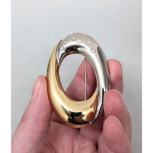 Modern Vintage 1980s Signed Courreges Paris Rhodium Plate & Goldtone Clear Rhinestone O Brooch For Sale - Image 3 of 12