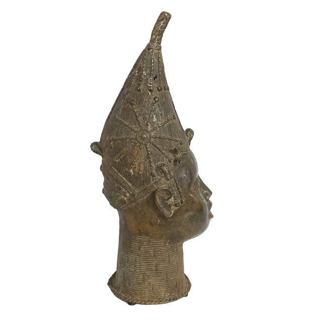 African Vintage Large Benin Bronze Head of a Queen Nigeria 21.5" H For Sale - Image 3 of 8
