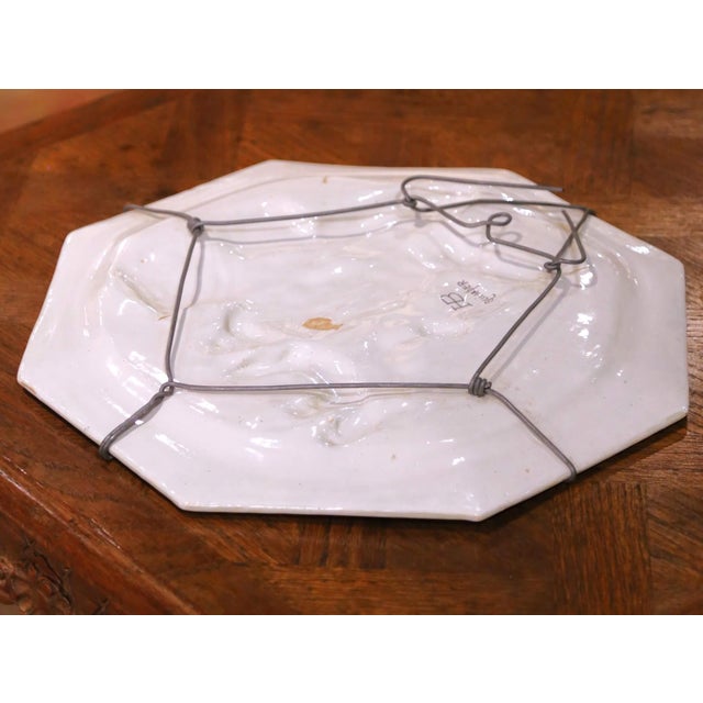 19th Century French Hb Quimper Faience Octagonal Wall Platter or Serving Tray For Sale - Image 9 of 10