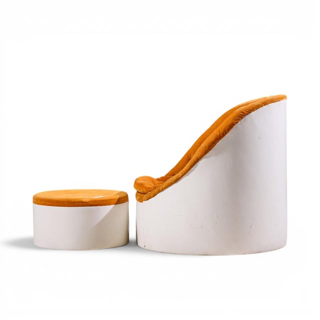 Milo Baughman for Thayer Coggin Milo Baughman for Thayer Coggin Mid Century Lounge Chair and Ottoman For Sale - Image 4 of 10
