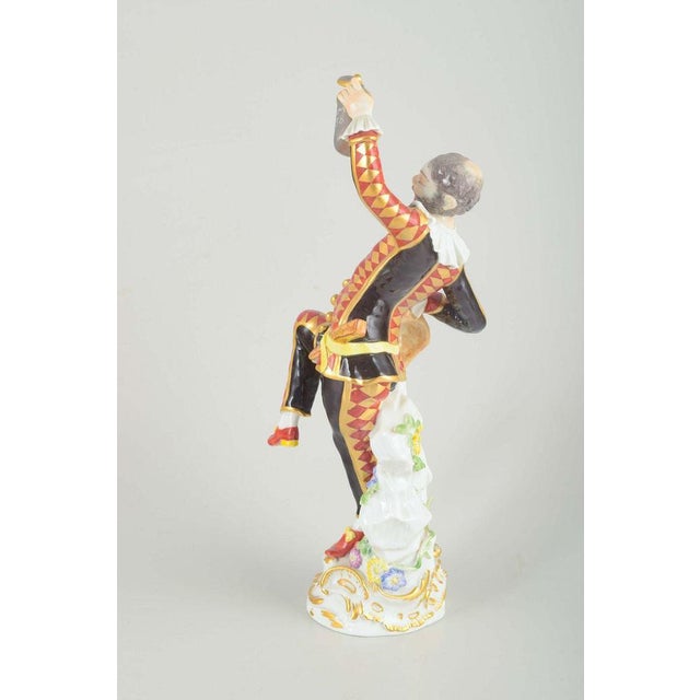 Porcelain Figure of Harlequin in Commedia Dell'Arte Costume from Meissen For Sale - Image 6 of 11