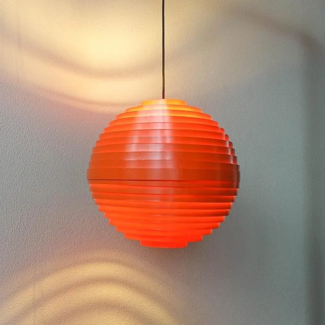 Dynamic Model Pendant Lamp by Wilhelm Vest for Vest Leuchten, 1969 For Sale - Image 4 of 17