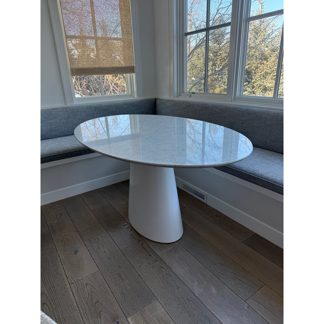 Room & Board Room and Board, Decker Marble Kitchen Table - Oval 60” For Sale - Image 4 of 5