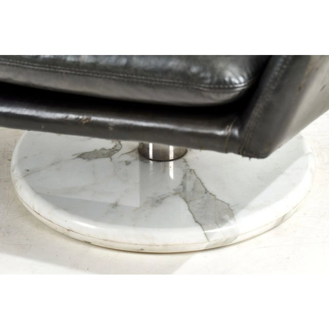 Black Black Leather Lounge Chairs With Calacatta Marble Bases, 1970 For Sale - Image 8 of 13