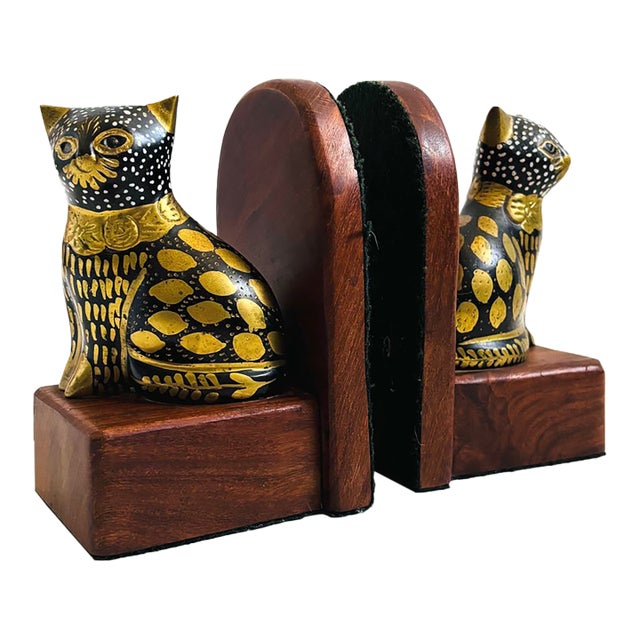 Vintage Brass and Wood Cat Bookends - Set of 2 For Sale