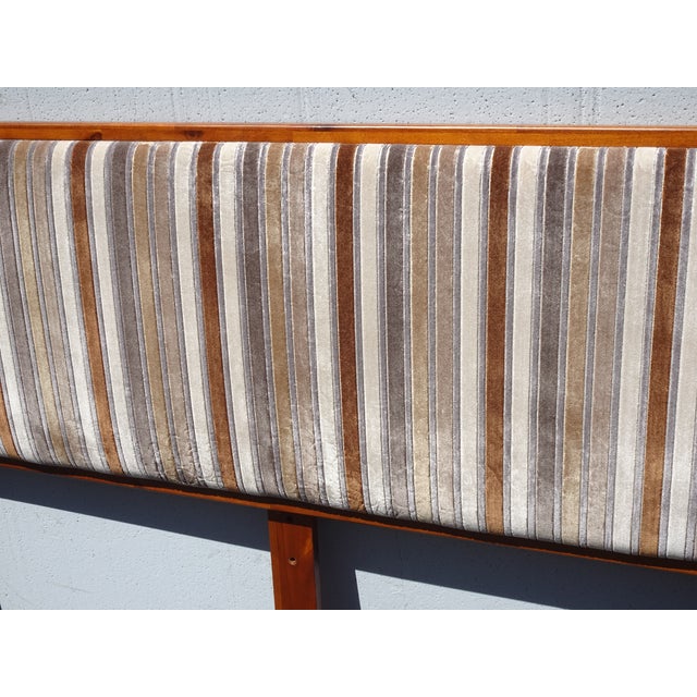 Vintage Mid Century Modern Style Brown Velvet Stripped Queen Headboard For Sale In Los Angeles - Image 6 of 15