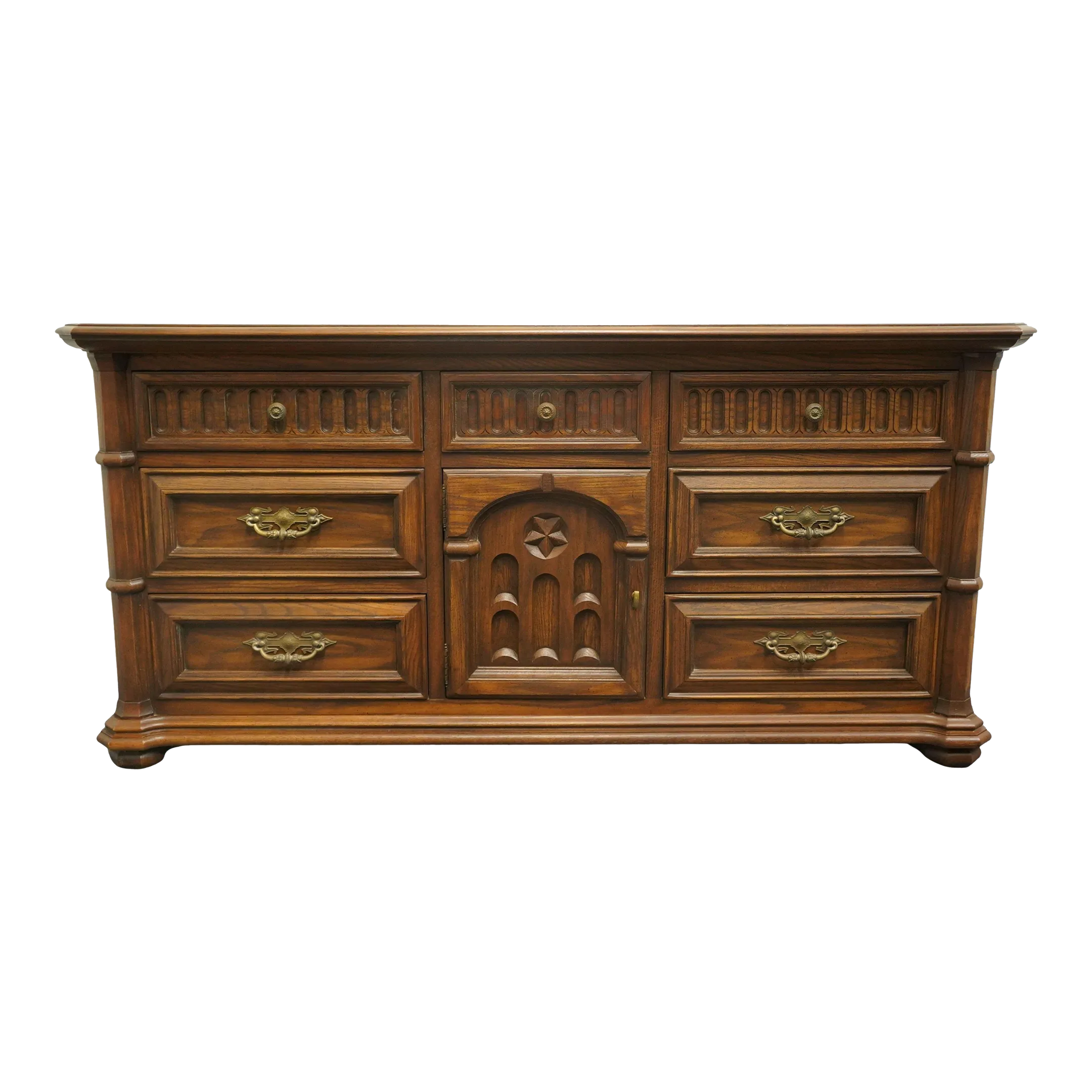Thomasville Furniture Kenilworth Collection Rustic European Style