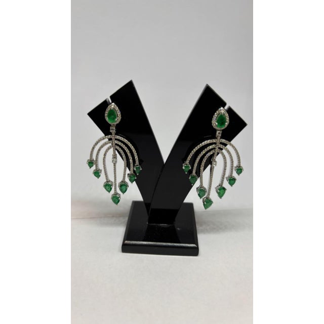 Natural Emerald 4.88cts & Diamond 1.59cts Earring in 14k Gold For Sale - Image 4 of 8
