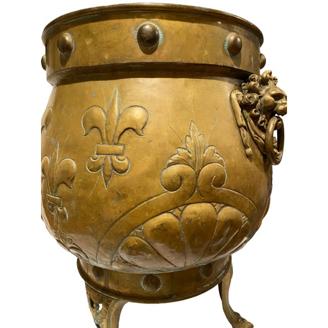 Rare, Large Antique English Jardinière With Brass Etchings and Lion Heads For Sale In Phoenix - Image 6 of 13