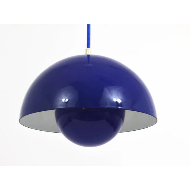 Danish Blue Enameled Flowerpot Pendant Lamp by Verner Panton for Louis Poulsen, 1969 For Sale - Image 3 of 11