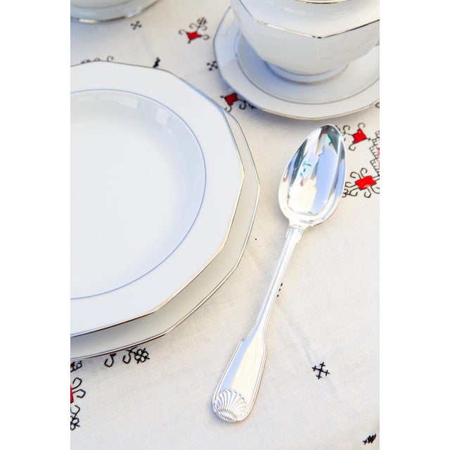 1960s German Heirloom Platinum Dinner Service for 12 from Winteling Bavaria, 1960s, Set of 57 For Sale - Image 5 of 13