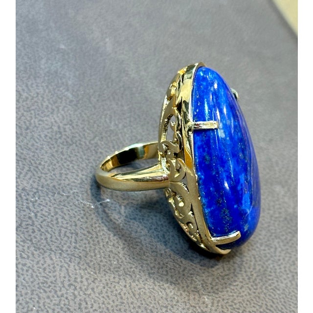 Huge 63 Ct Natural Cabochon Lapis Lazuli Ring in 14 Kt Yellow Gold, Estate For Sale - Image 17 of 18
