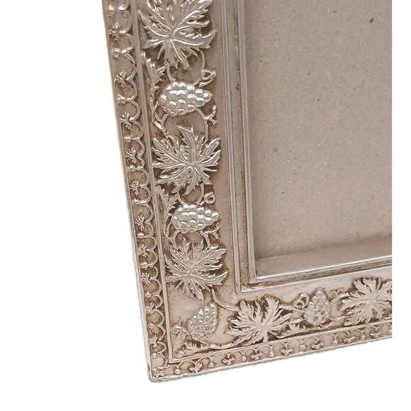 Ornate Mediterranean Wood 6.5x5 Picture Frame Carved Grape Leaves Champagne Gold For Sale - Image 4 of 14