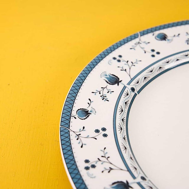 Royal Doulton Cambridge Blue TC1017 dinner plates, never used, 12 pieces Height: 2 Diameter: 27 This piece is attributed...