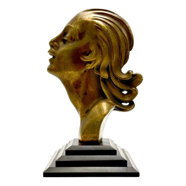 French Art Deco Female Bronze Statue, 1930s For Sale