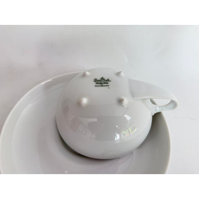 Modern Vintage Drop Tea Cup and Saucer by Luigi Colani for Rosenthal Studio Linie, Germany, 1980s, Set of 2 For Sale - Image 3 of 4