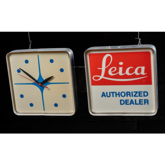 Vintage Leica Cameras Lighted Dealer Advertising Clock For Sale In Chicago - Image 6 of 13