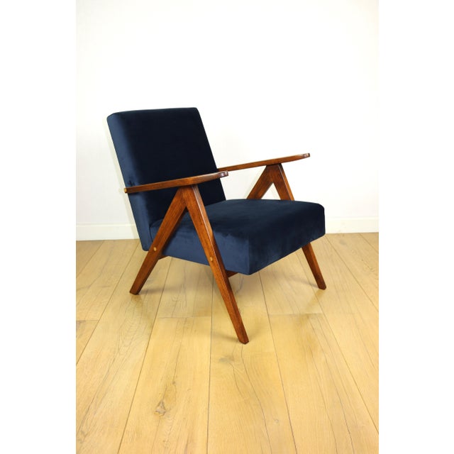 Vintage Navy Blue Velvet Var B-310 Chair in Dark Wood, 1960s For Sale - Image 12 of 12