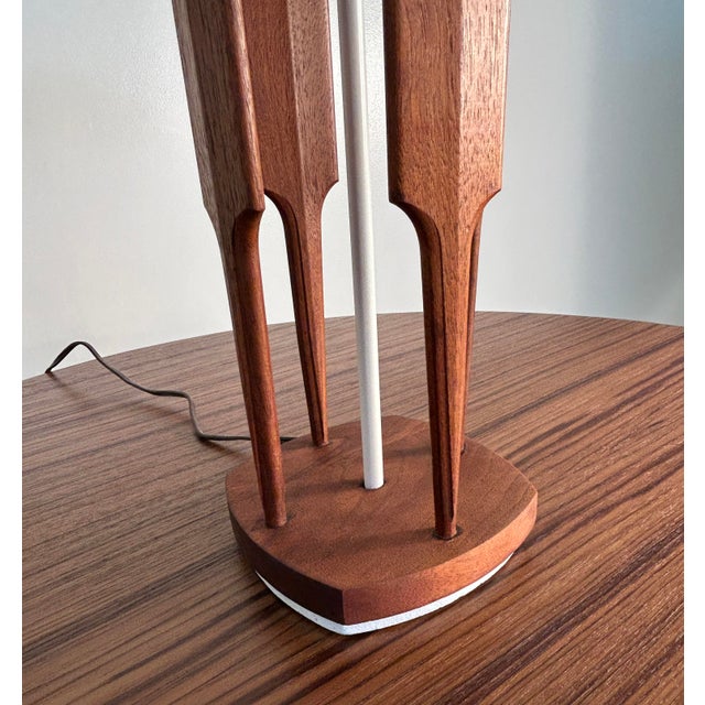 Wood 1950s Tony Paul for Westwood Industries Table Lamp, Unmarked For Sale - Image 7 of 10