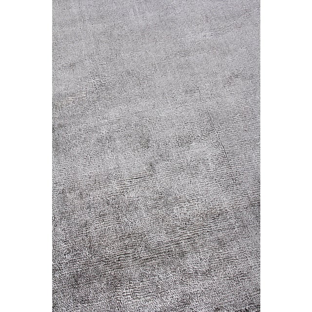 Exquisite Rugs Milton Hand Loom Viscose Light Silver - 6'x9' For Sale In Los Angeles - Image 6 of 8