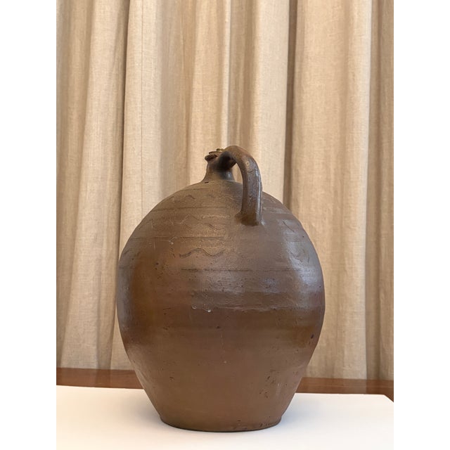 French 1950s South of France Pottery Water Vessel For Sale - Image 3 of 7