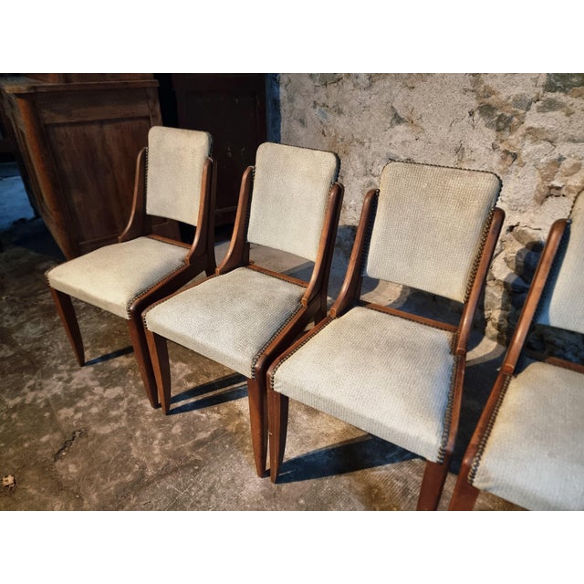 Mid-Century French Walnut Dining Chairs in Light Taupe Upholstery, 1950s, Set of 5 For Sale - Image 17 of 18