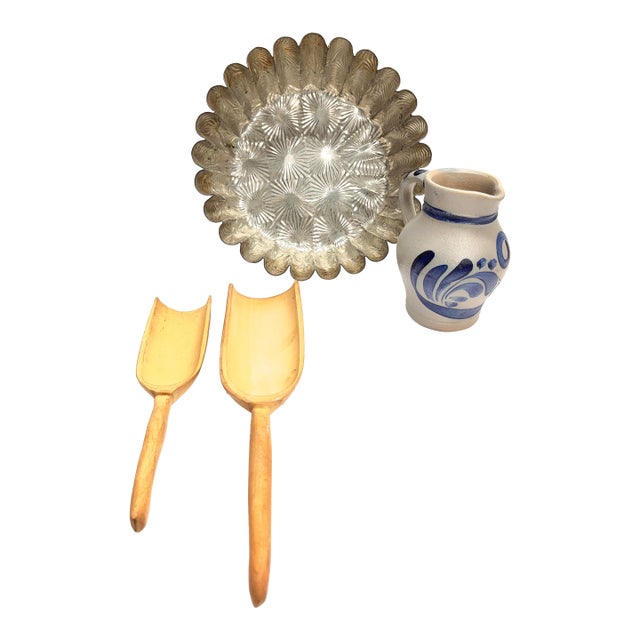 Vintage Kitchen Decor Utensils Set/4 For Sale