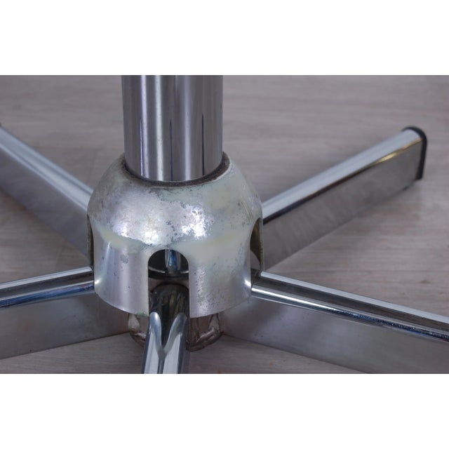 Hairdressing Salon Armchairs from Maletti, 1990s, Set of 4 For Sale - Image 16 of 18