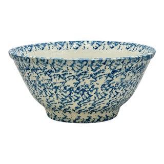 Best Large 13 Inch Antique American Blue Spongeware Decorated Stoneware Kitchen Mixing Bowl in Excellent Condition For Sale