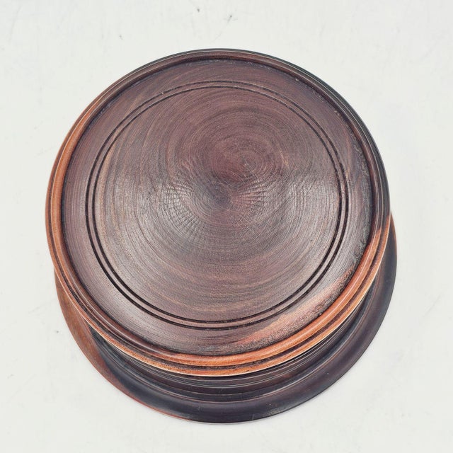 Treen Round Box, Early 20th Century, England For Sale In San Francisco - Image 6 of 10