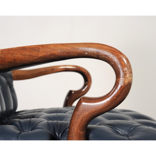 English Regency Style Tufted Leather Executive Office Chair For Sale In Sacramento - Image 6 of 18