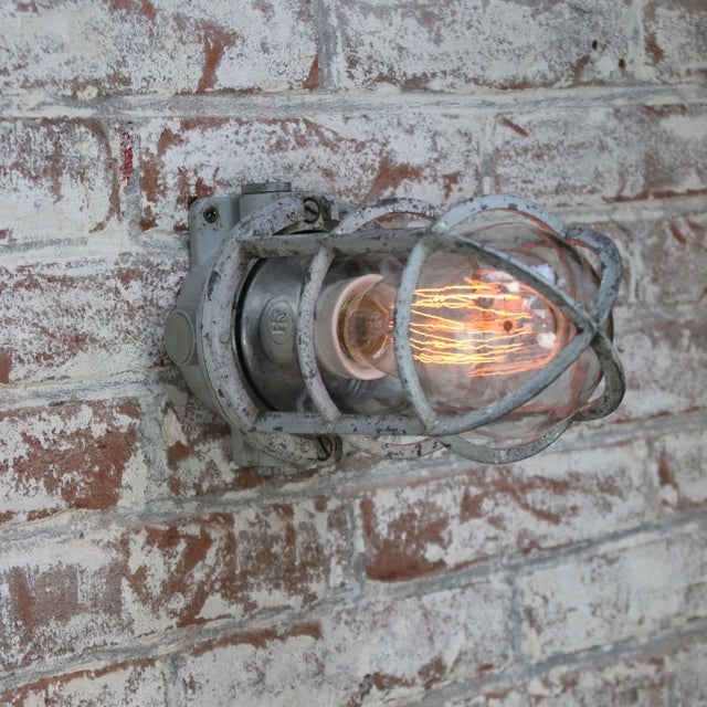 1950s Vintage Industrial Clear Glass Flush Mount Ceiling Light from Industria Rotterdam For Sale - Image 5 of 9